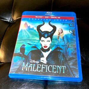 ~6/$10 MOVIES VHS/DVDS~ Maleficent (2-Disc Blu-ray + DVD + Digit Blu-ray